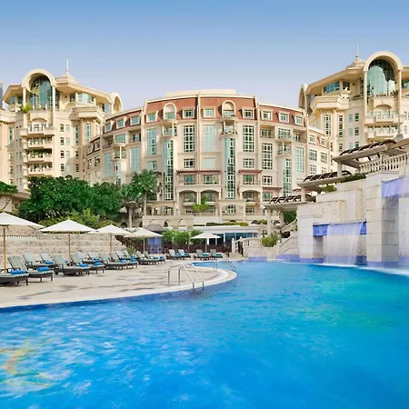 Swissotel Al Murooj Dubai-3